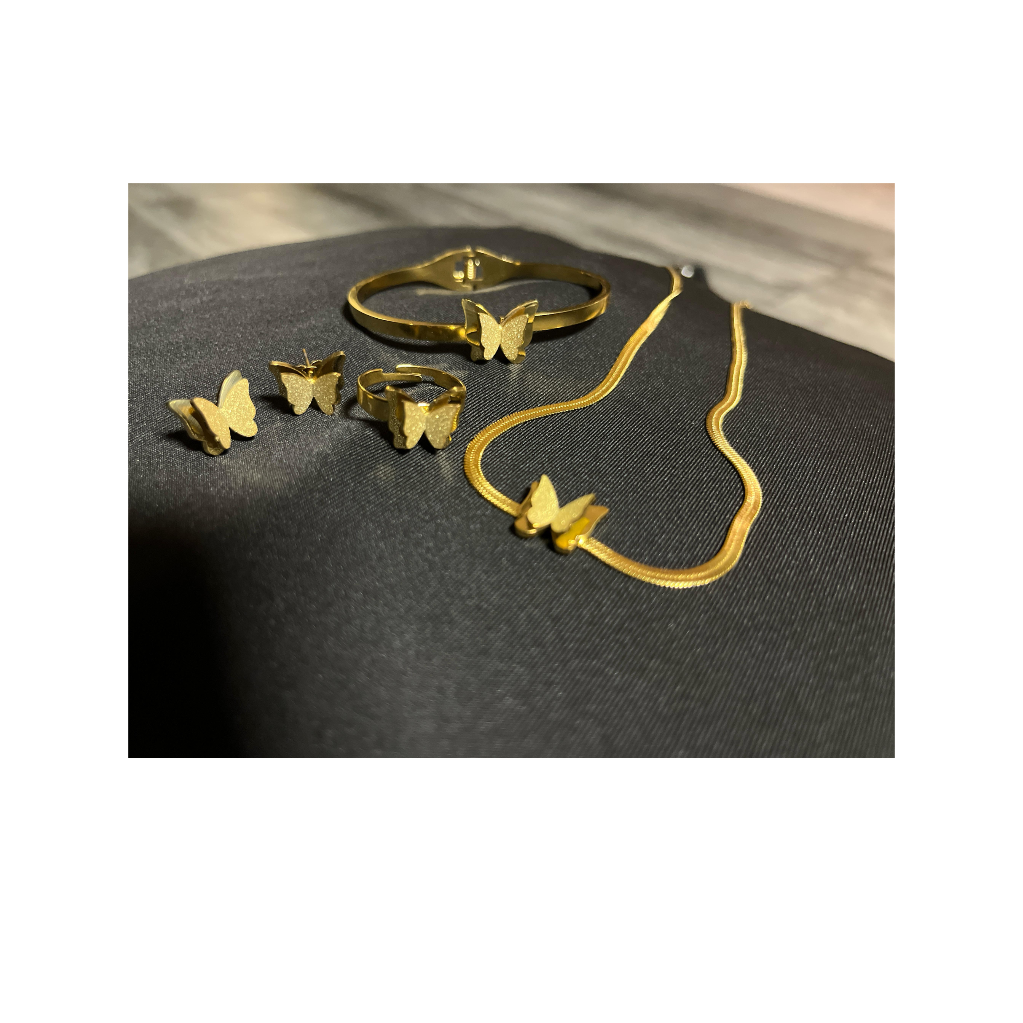 Elegant Butterfly Jewellery Set – Necklace, Ring, Chain, Locket & Bracelet |